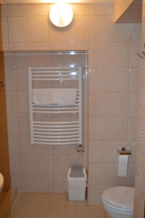 Muskatli Panzio Bed & Breakfast Győr Rom bilde