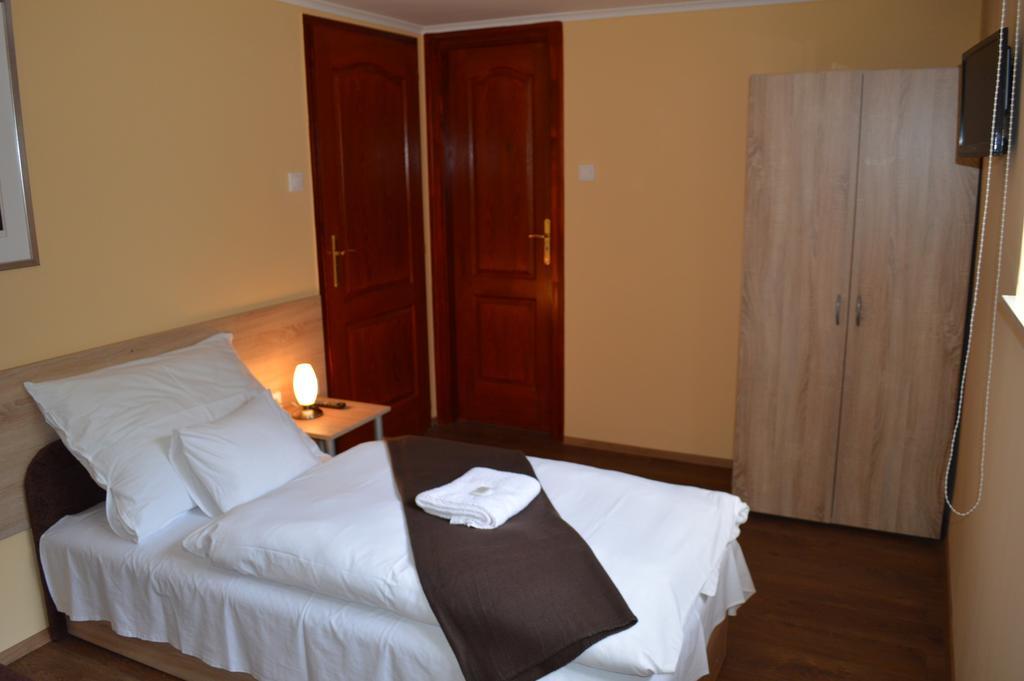 Muskatli Panzio Bed & Breakfast Győr Rom bilde