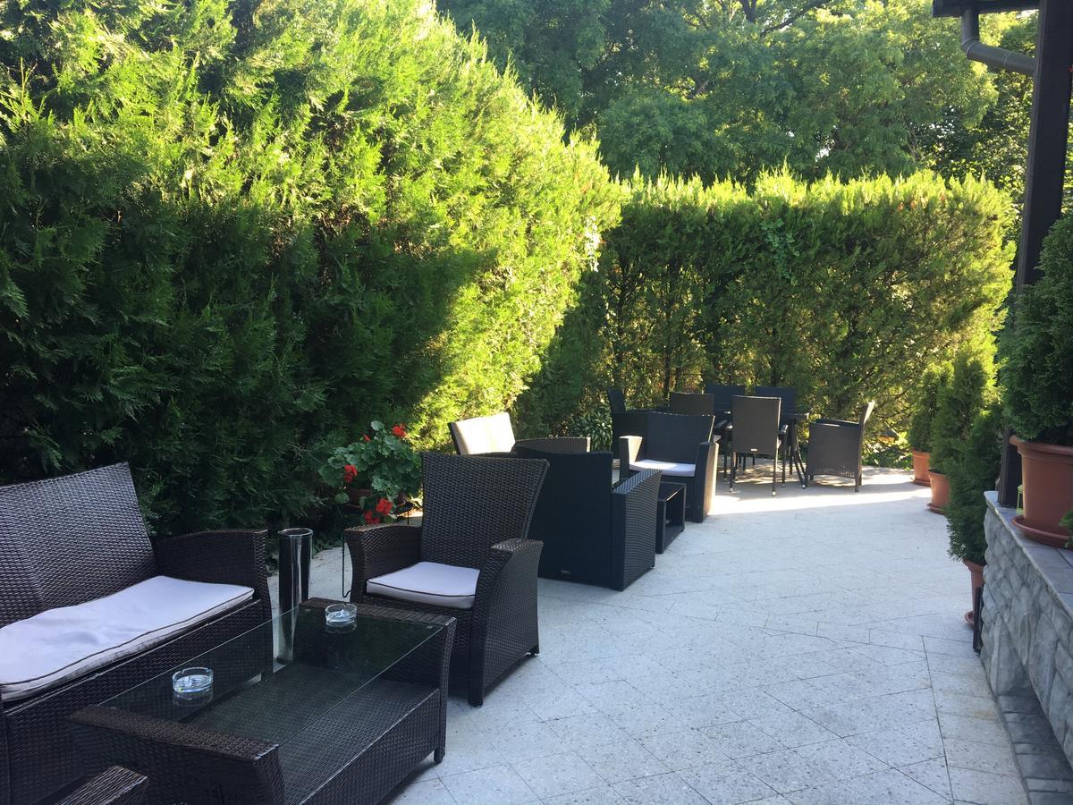 Muskatli Panzio Bed & Breakfast Győr Eksteriør bilde