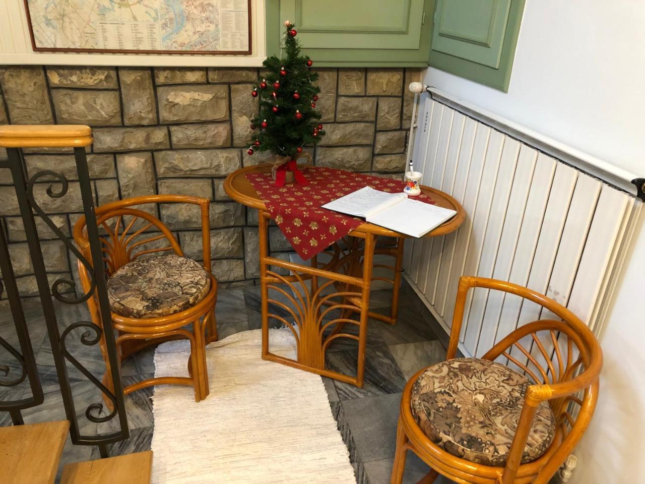 Muskatli Panzio Bed & Breakfast Győr Eksteriør bilde